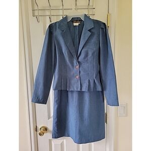Prince David Skirt Suit Size 7/8 Blue Pinstripe Longsleeve Unlined Lightweight